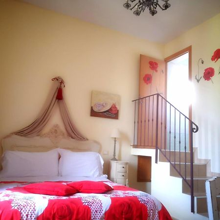 פוג'יבונסי Sogno D'Oro B&B מראה חיצוני תמונה