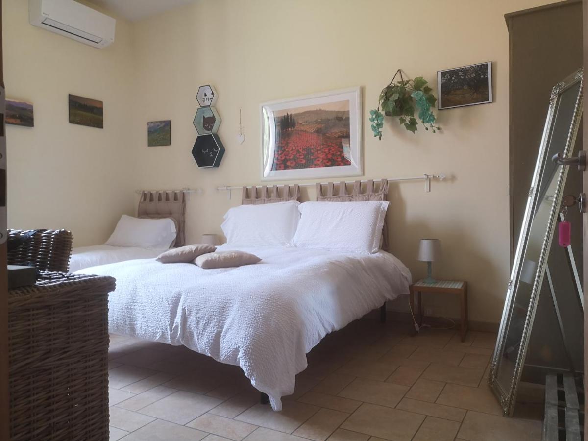 פוג'יבונסי Sogno D'Oro B&B מראה חיצוני תמונה