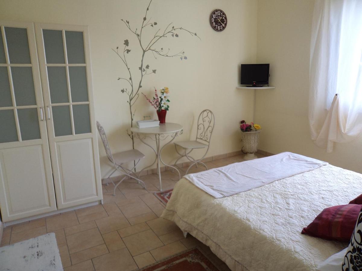 פוג'יבונסי Sogno D'Oro B&B מראה חיצוני תמונה