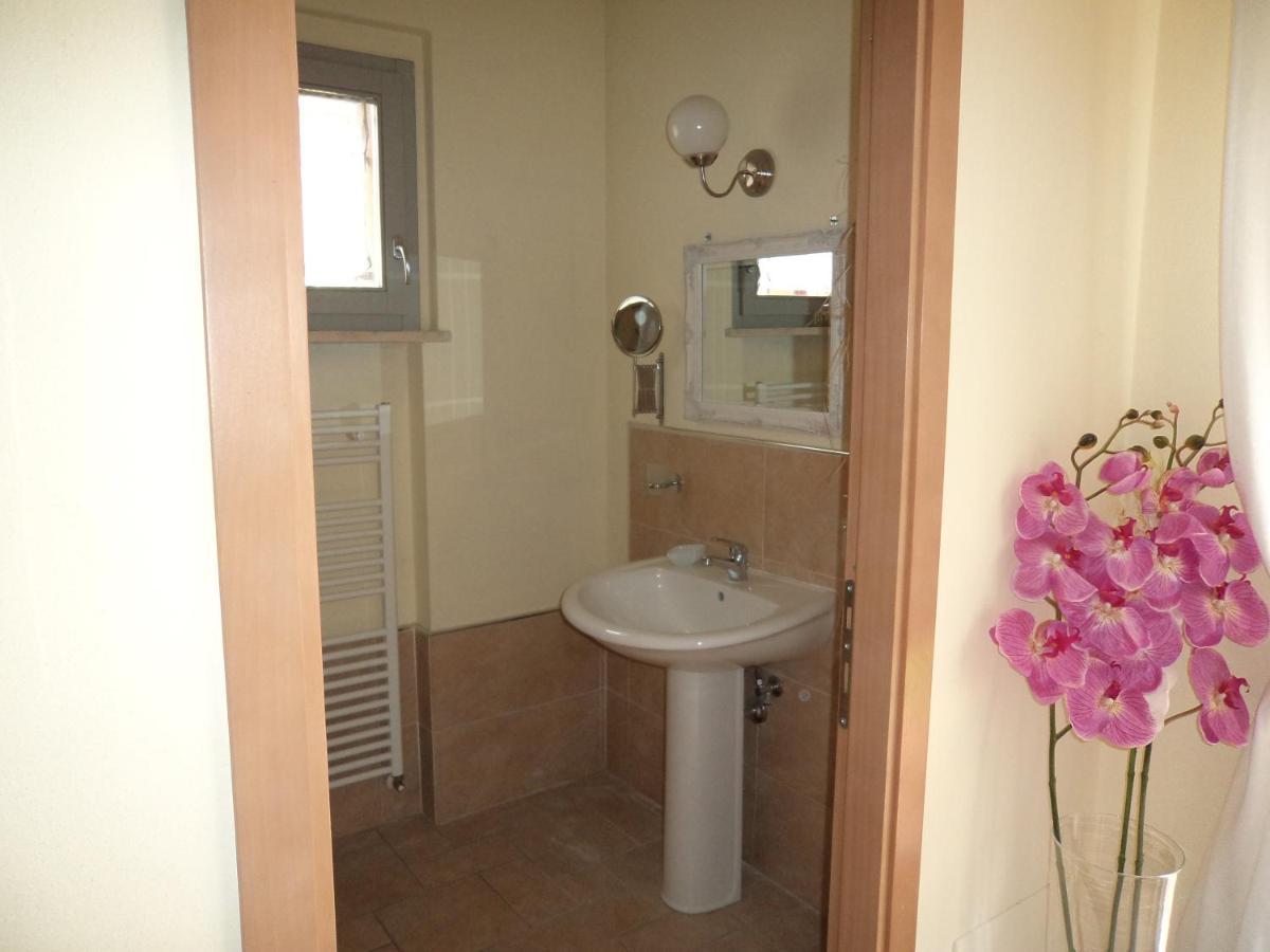 פוג'יבונסי Sogno D'Oro B&B מראה חיצוני תמונה