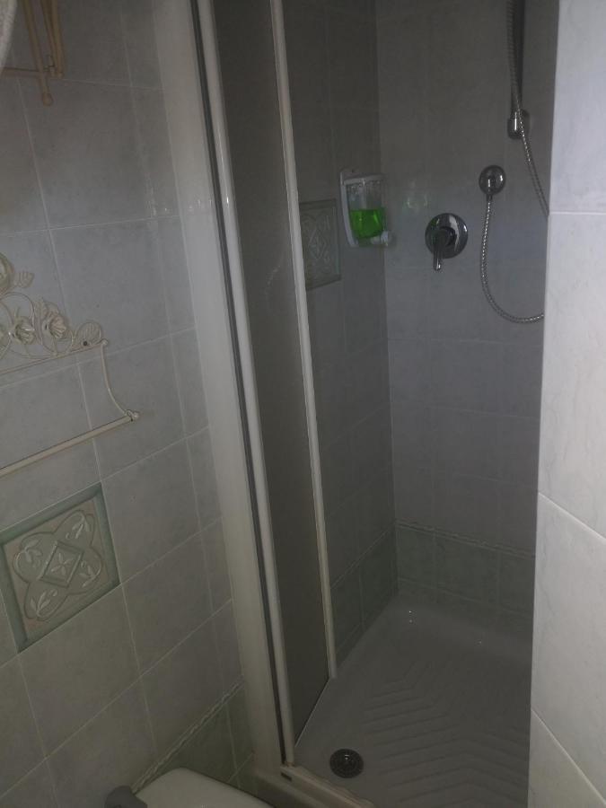 פוג'יבונסי Sogno D'Oro B&B מראה חיצוני תמונה