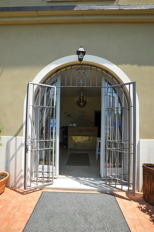 פוג'יבונסי Sogno D'Oro B&B מראה חיצוני תמונה
