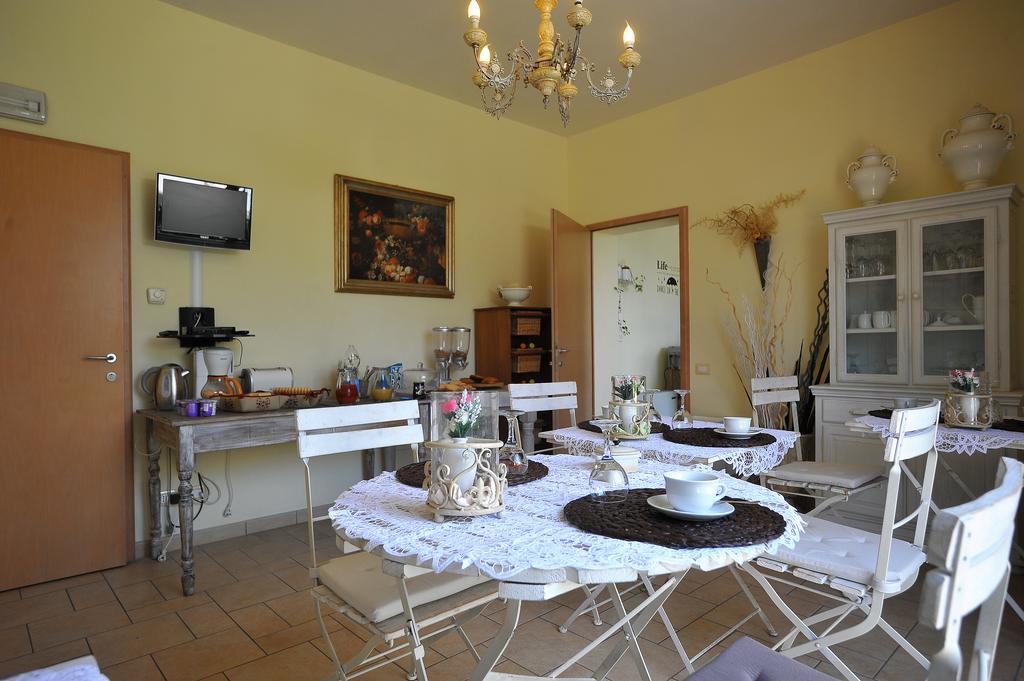 פוג'יבונסי Sogno D'Oro B&B מראה חיצוני תמונה