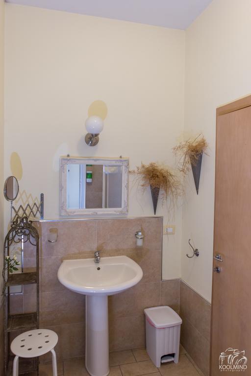 פוג'יבונסי Sogno D'Oro B&B מראה חיצוני תמונה