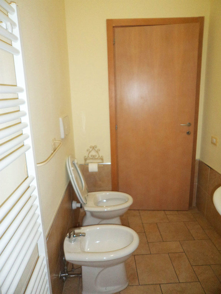 פוג'יבונסי Sogno D'Oro B&B מראה חיצוני תמונה