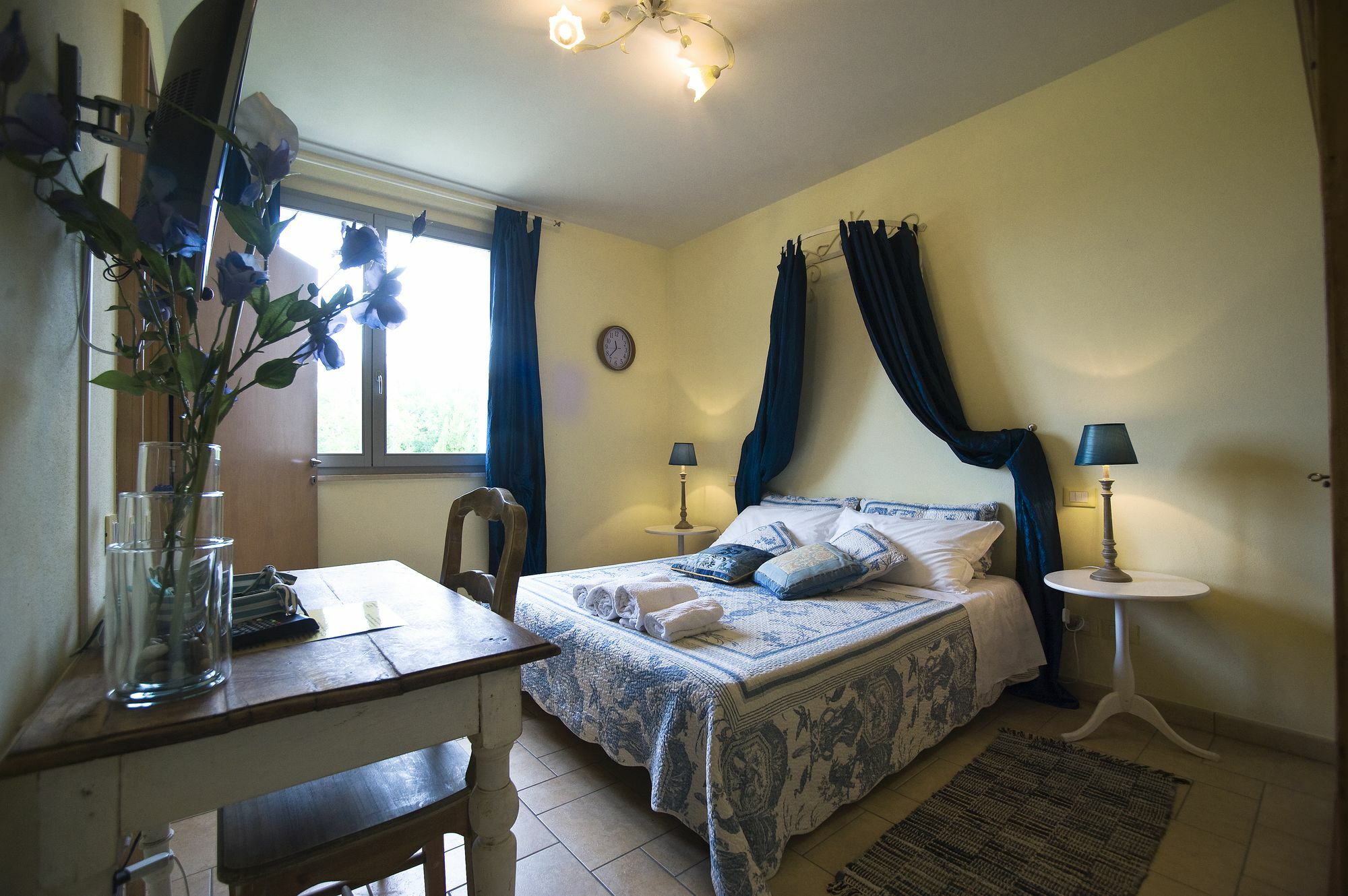 פוג'יבונסי Sogno D'Oro B&B מראה חיצוני תמונה
